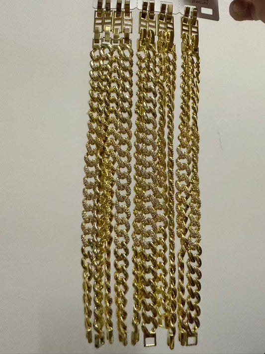 Elsa live stream gold copper bracelet