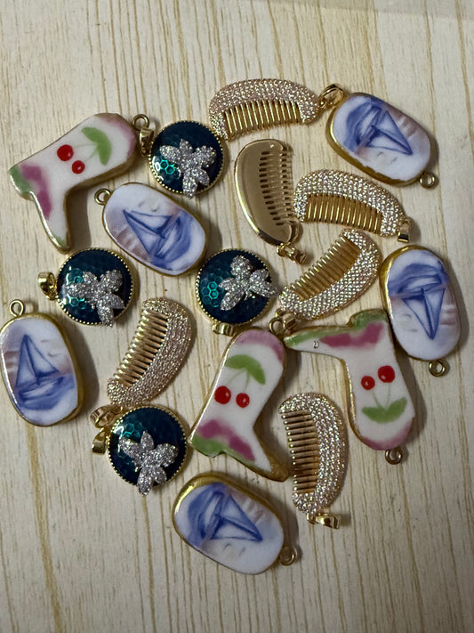 Elsa live stream claims charm and spacers DIY accessory(Pls change the quantity to your total number)